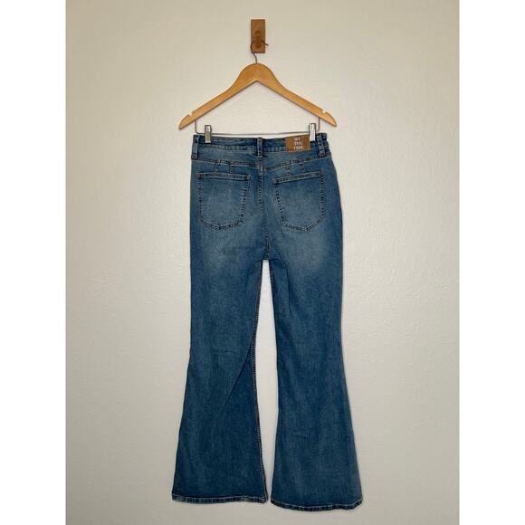 We The Free Flare Jeans Size 28 - Picture 3 of 3